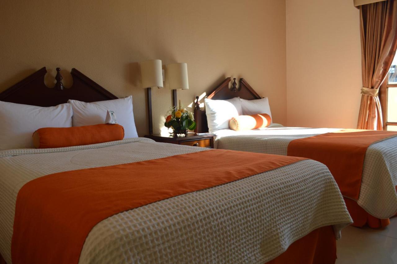 Royal Palace 3*